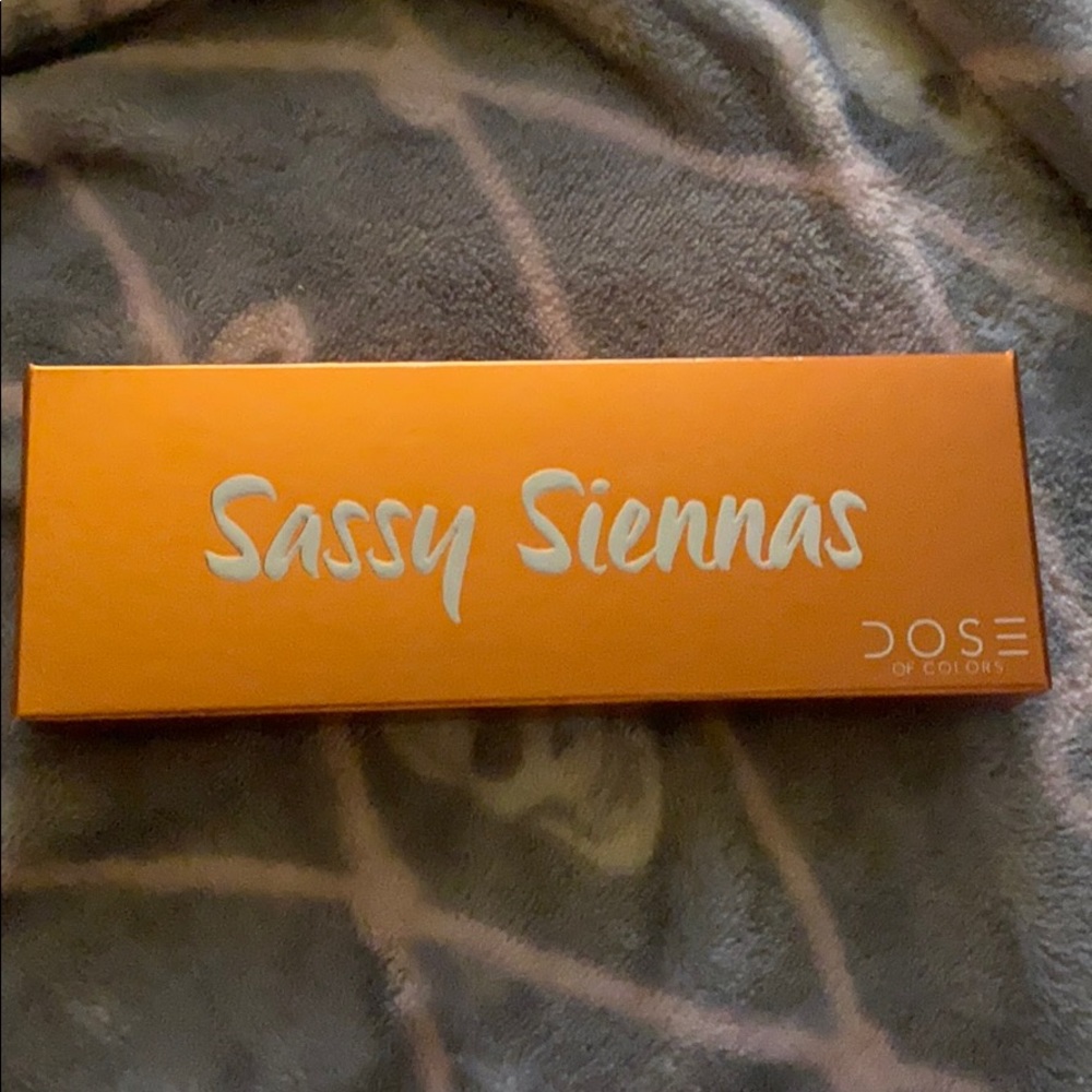 Sassy Siennas Dose of Colors